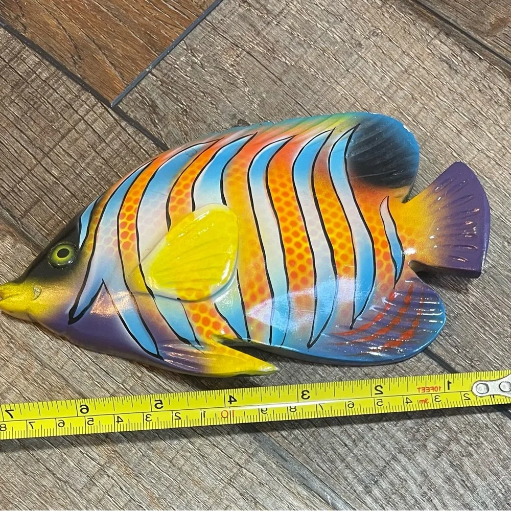 Colorful Fish Wall Decor Set